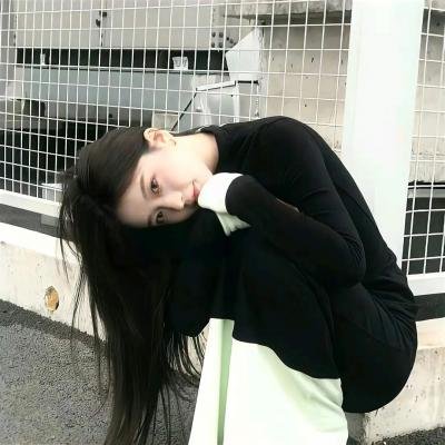野女孩